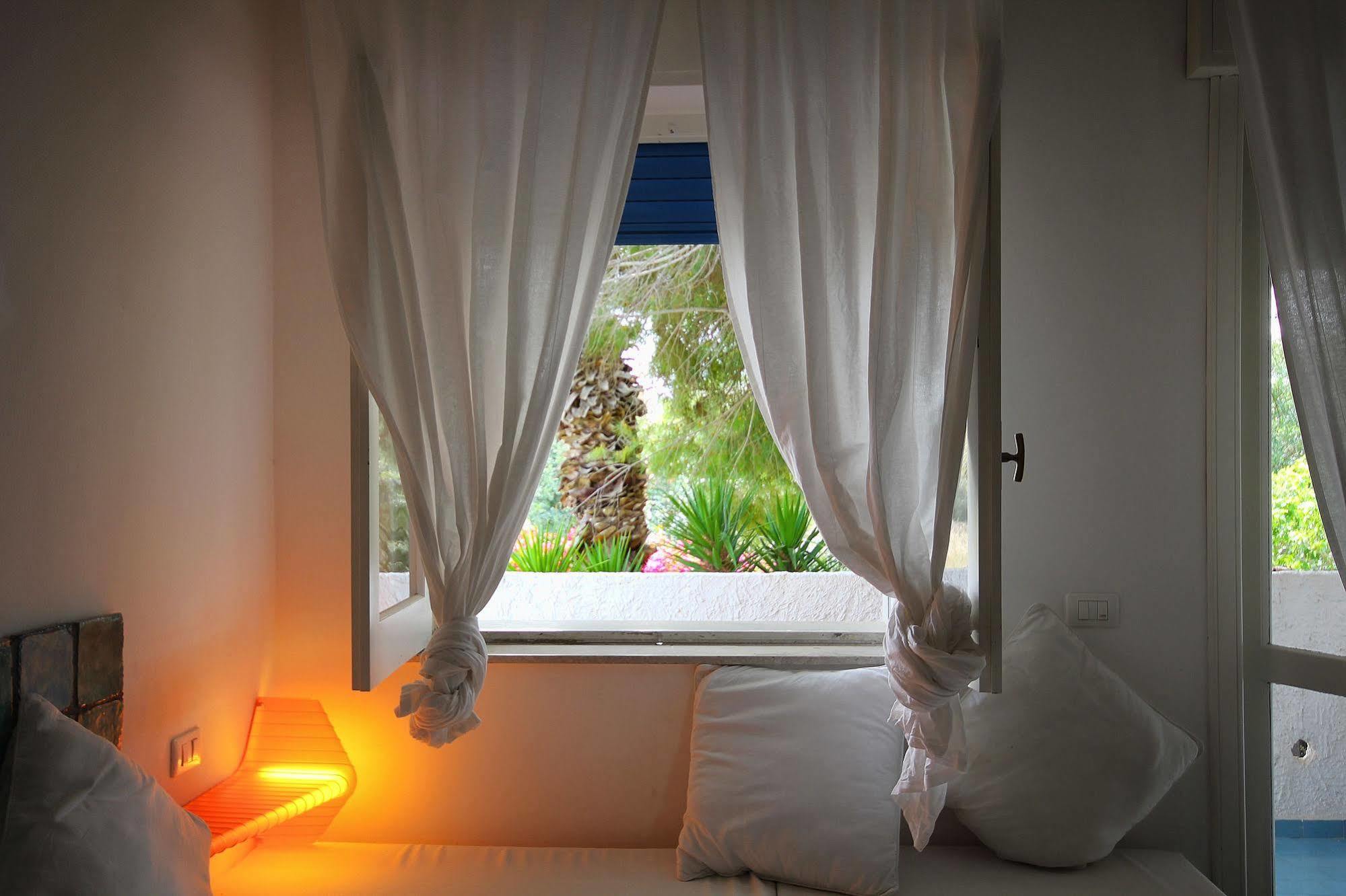 Suite House L'Isola Che Non C'E Фонтане-Бьянке Экстерьер фото